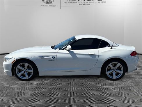 Used 2014 BMW Z4 sDrive28i image 8