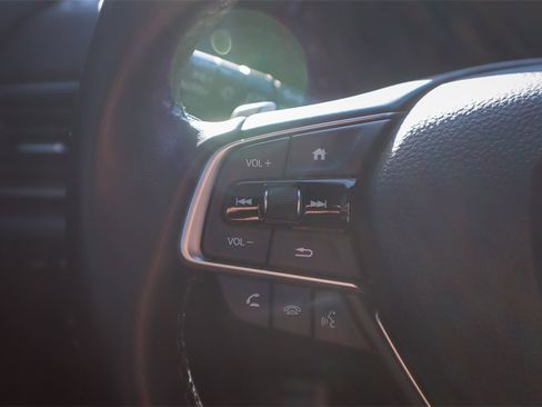 Used 2022 Honda Accord Sport image 12