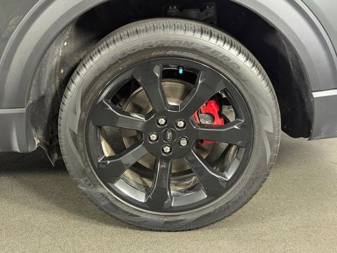 Used 2022 Ford Explorer ST w/ ST Street Pack image 11
