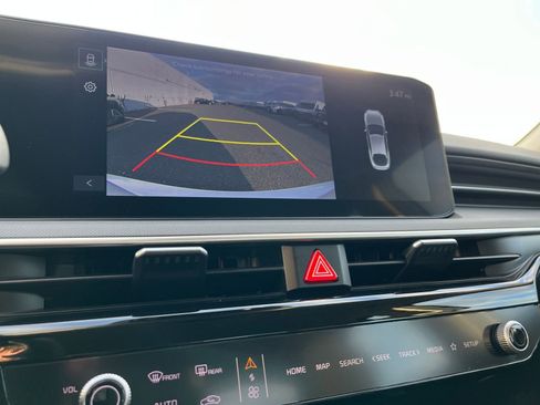 Used 2025 Kia K5 LXS image 18