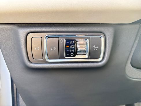 Used 2025 Lincoln Aviator Reserve w/ Equipment Group 201A AWD/4WD image 19