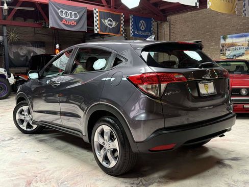Used 2022 Honda HR-V LX image 6