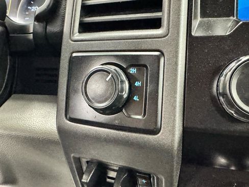 Used 2022 Ford F350 XL w/ STX Appearance Package AWD/4WD image 22