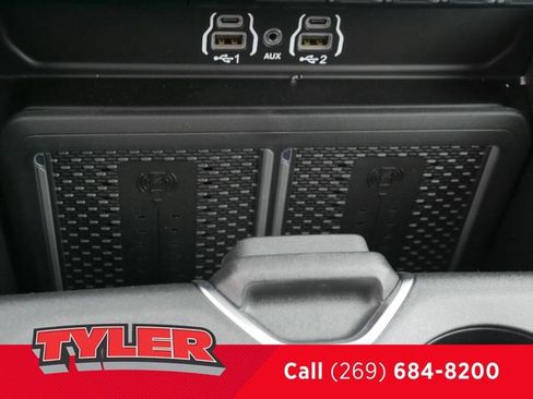 New 2026 RAM 2500 Laramie w/ Night Edition AWD/4WD image 34