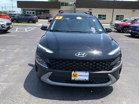 Used 2023 Hyundai Kona SEL AWD/4WD image 8