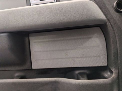 Used 2013 Ford F150 XLT w/ Luxury Equipment Group image 16