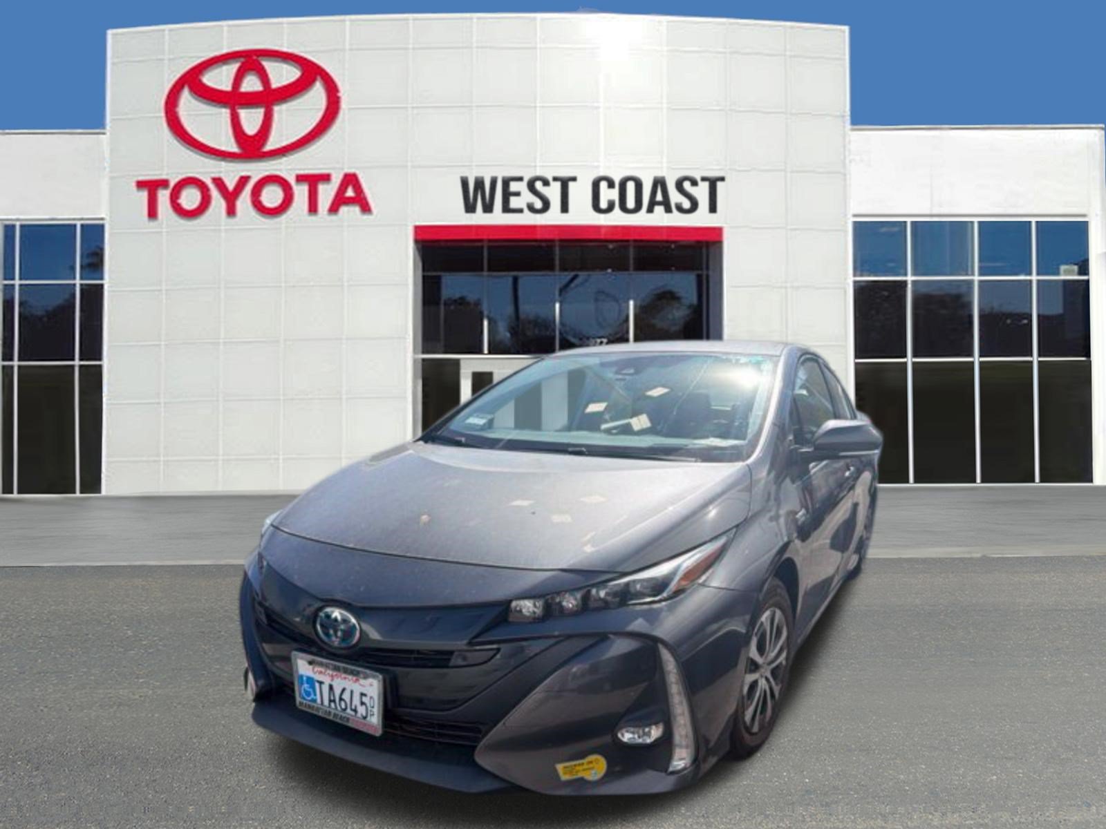 Used 2022 Toyota Prius Prime Limited FWD image 1