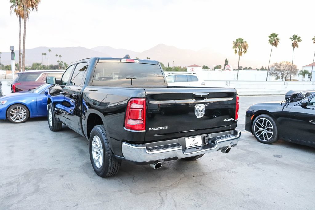 Used 2024 RAM 1500 Laramie AWD/4WD image 7