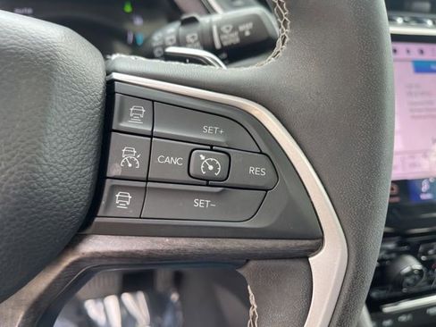 Used 2023 Jeep Grand Cherokee 4WD 4xe image 20