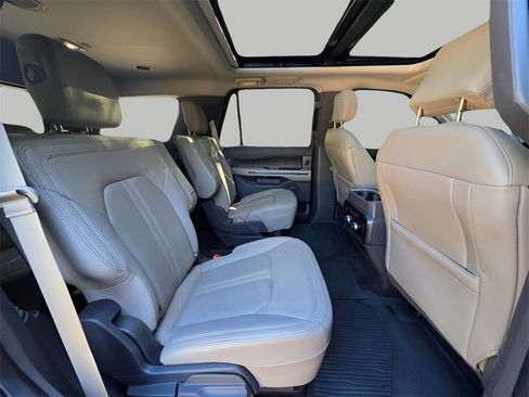 Used 2020 Ford Expedition Limited w/ Texas Edition Package image 14