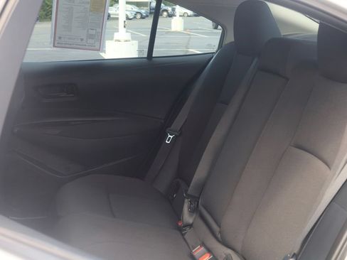 Used 2025 Toyota Corolla LE FWD image 34