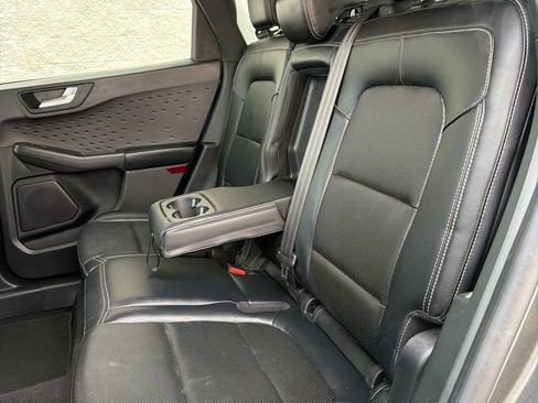 Used 2020 Ford Escape SEL image 22