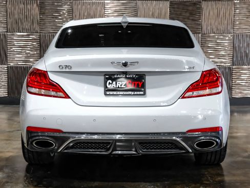 Used 2020 Genesis G70 3.3T w/ Elite Package RWD image 9