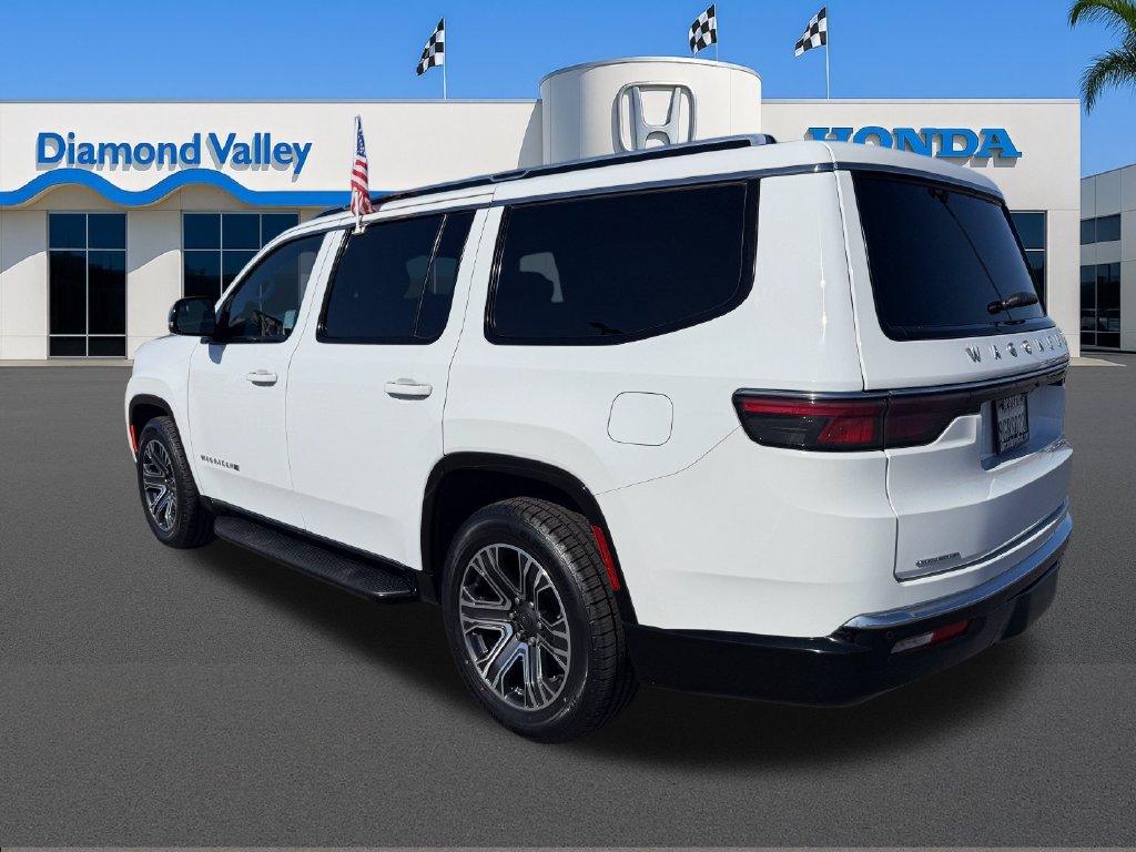 Used 2023 Jeep Wagoneer Series II AWD/4WD image 4
