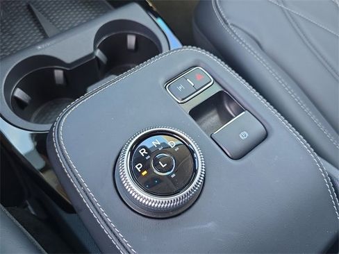 Used 2024 Ford Mustang Mach-E Select image 28