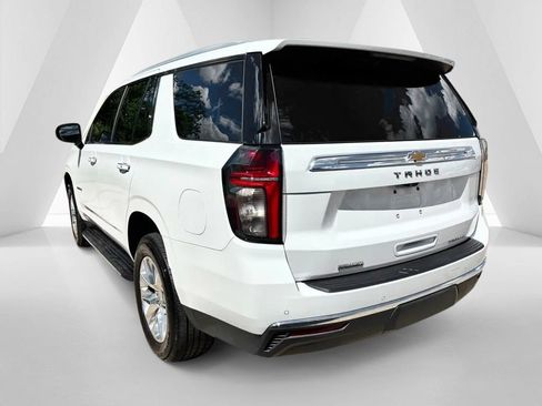 Used 2021 Chevrolet Tahoe Premier w/ Premium Package AWD/4WD image 5