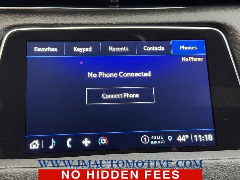 Used 2023 Cadillac XT4 Sport w/ Trailering Package AWD/4WD image 27