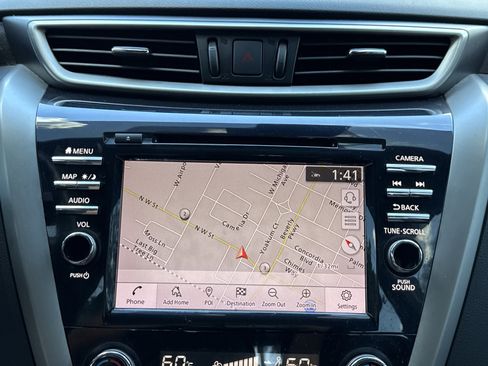 Used 2019 Nissan Murano Platinum FWD image 17