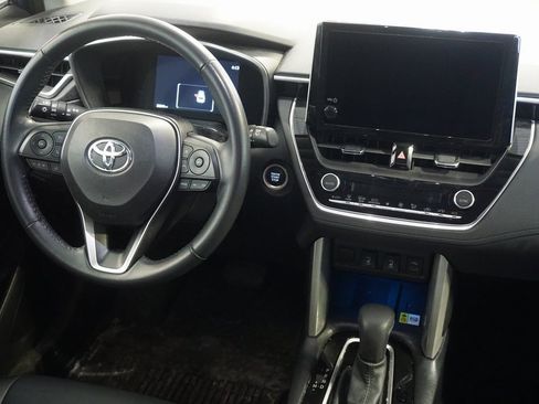 Certified 2023 Toyota Corolla Cross XLE w/ Convenience Package image 26