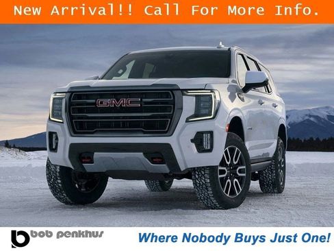 Used 2021 GMC Yukon Denali w/ Advanced Technology Package image 1