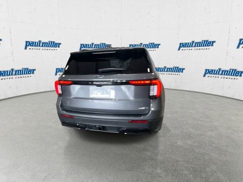 Used 2025 Ford Explorer ST-Line AWD/4WD image 10