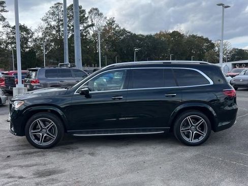 Used 2024 Mercedes-Benz GLS 450 4MATIC image 2