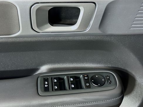 Used 2024 Hyundai Santa Fe SEL FWD image 14