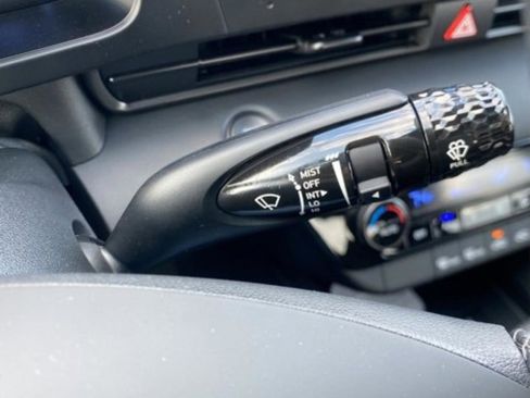 New 2026 Hyundai Elantra Sport FWD image 20