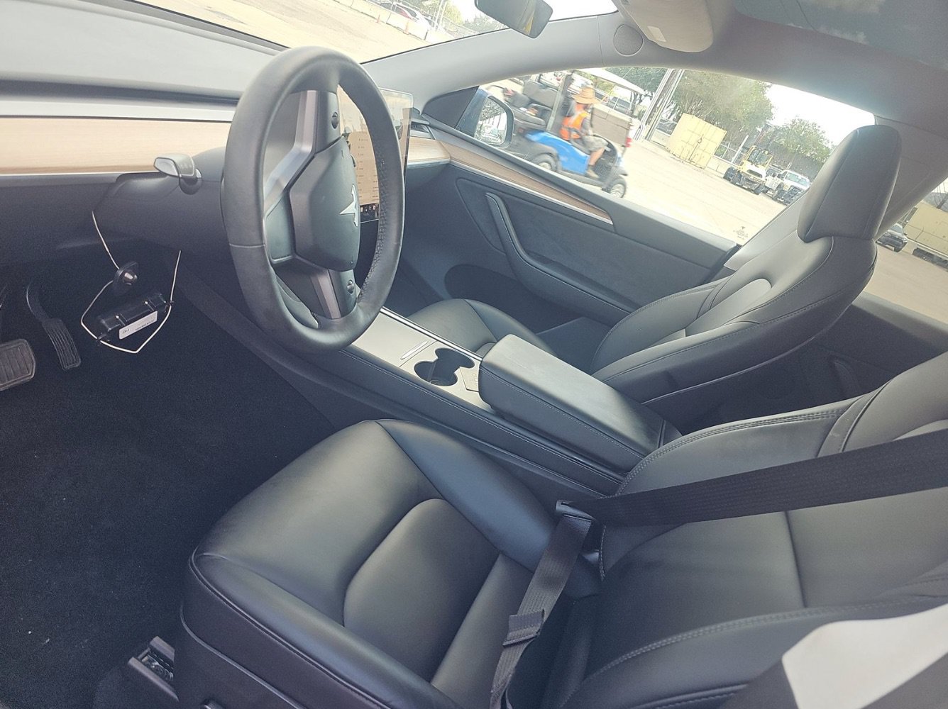 Used 2023 Tesla Model Y Long Range AWD/4WD image 7