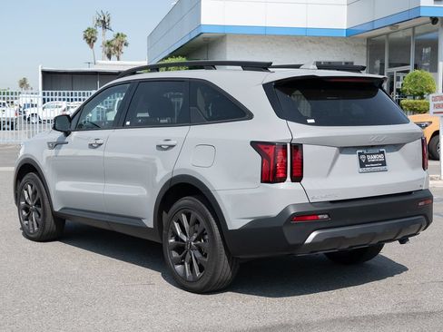 Used 2023 Kia Sorento X-Line EX AWD/4WD image 6