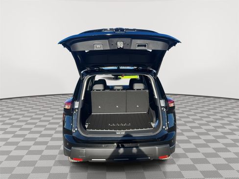 New 2026 Nissan Rogue SV AWD/4WD image 11