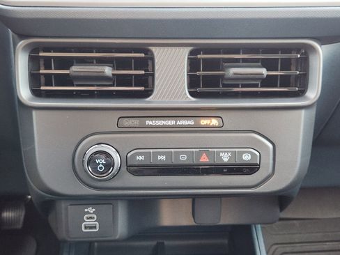 New 2026 Ford Maverick XL FWD image 18