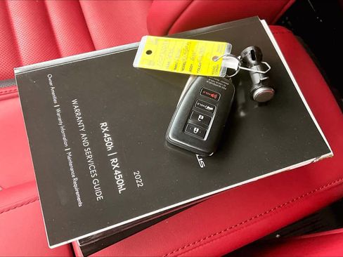 Used 2022 Lexus RX 450h F Sport image 14