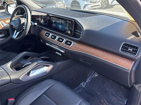 Used 2021 Mercedes-Benz GLE 350 4MATIC image 28