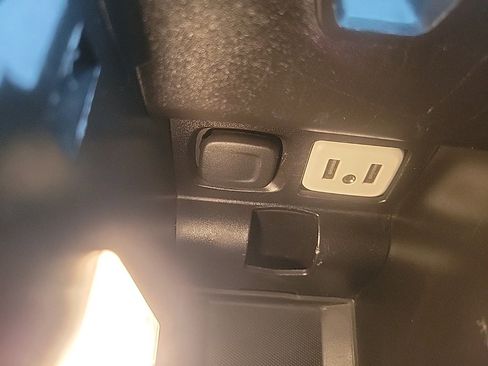 Used 2020 Chevrolet Impala LT image 15