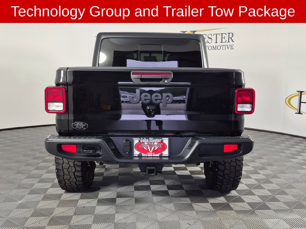 Used 2022 Jeep Gladiator Sport AWD/4WD image 7