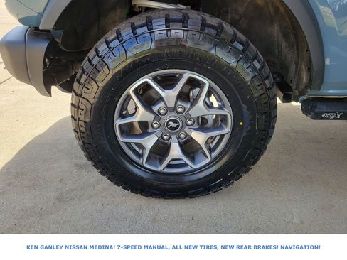 Used 2022 Ford Bronco Badlands image 18