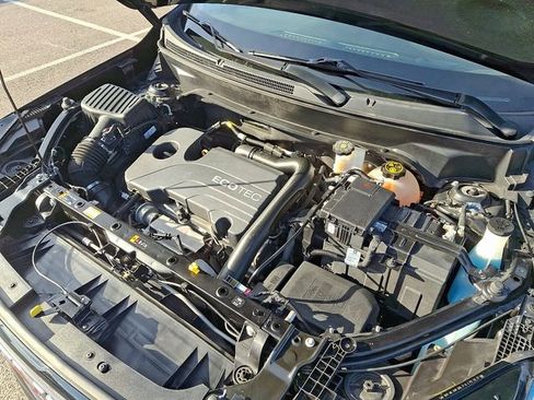 Certified 2020 GMC Terrain SLE w/ Elevation Edition image 27