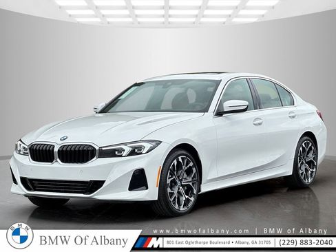 New 2026 BMW 330i Sedan w/ Convenience Package RWD image 1
