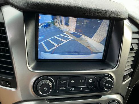 Used 2019 Chevrolet Tahoe LT RWD image 23
