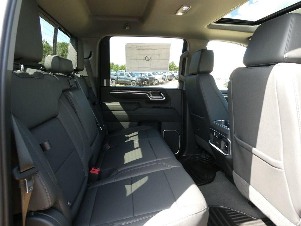 New 2026 Chevrolet Silverado 2500 LTZ w/ LTZ Plus Package AWD/4WD image 14
