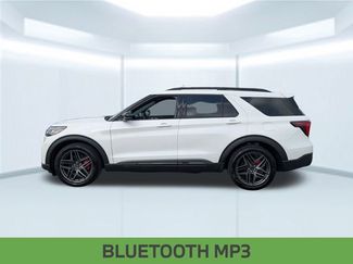 Used 2025 Ford Explorer ST video 2