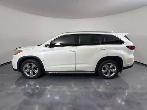 Used 2016 Toyota Highlander Limited FWD image 8