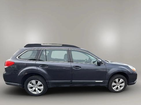 Used 2012 Subaru Outback 2.5i w/ Alloy Wheel Pkg AWD/4WD image 6