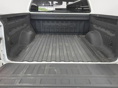 Used 2018 GMC Canyon Denali AWD/4WD image 8