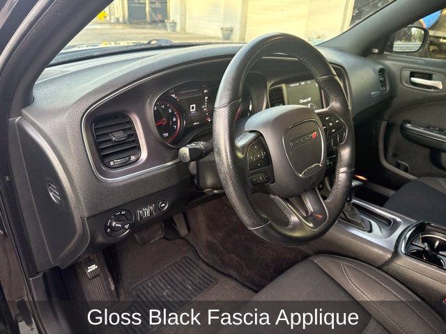Used 2018 Dodge Charger GT w/ Blacktop Package AWD/4WD image 11
