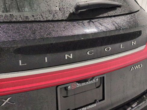 Used 2017 Lincoln MKX Reserve w/ Lincoln MKX Climate Package image 15