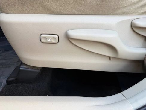 Used 2012 Toyota Prius V Two FWD image 46