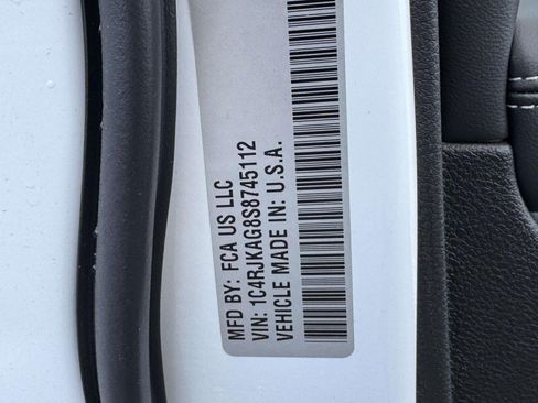 New 2025 Jeep Grand Cherokee L Laredo AWD/4WD image 25