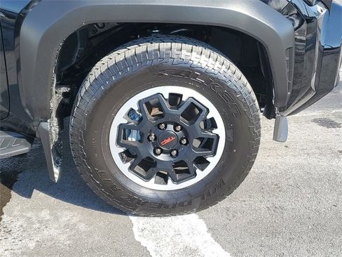 Used 2025 Toyota 4Runner TRD Sport Premium image 6